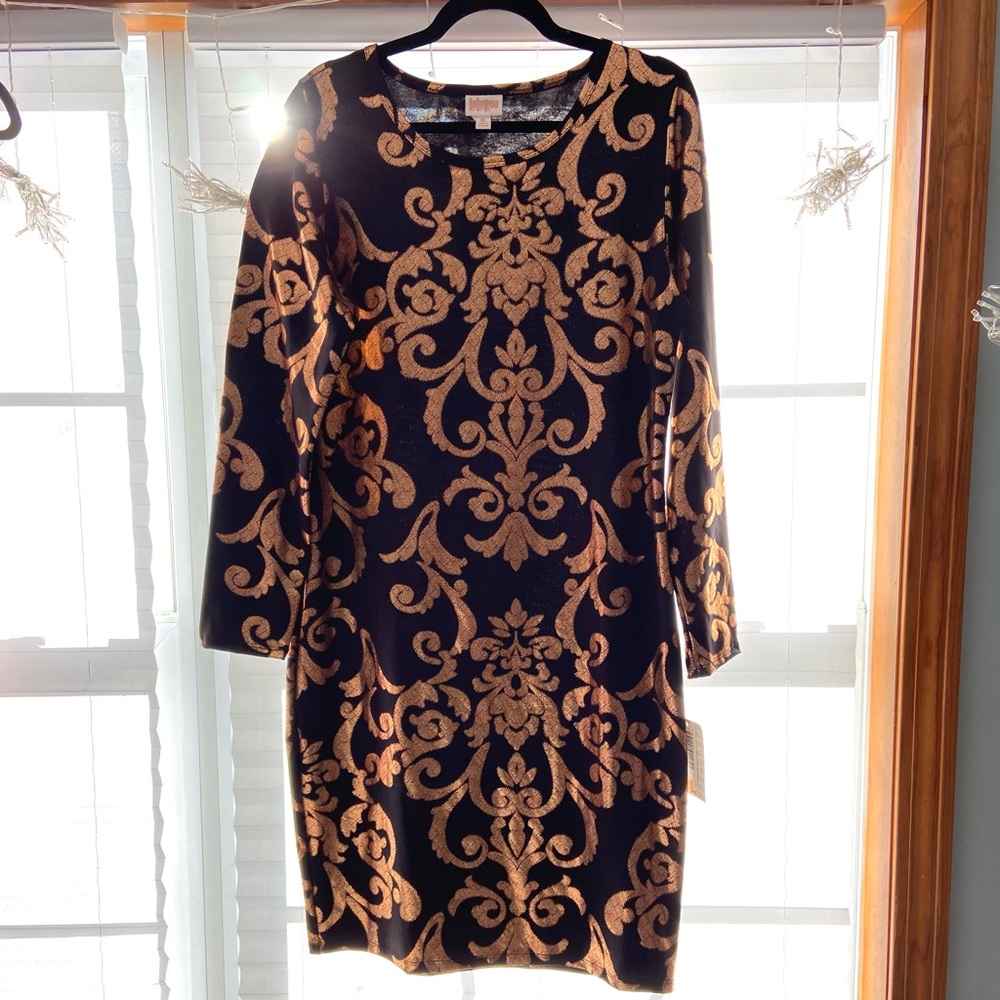 Lularoe Elegant collection, style: Debbie. Size XL. Brand New w/Tags